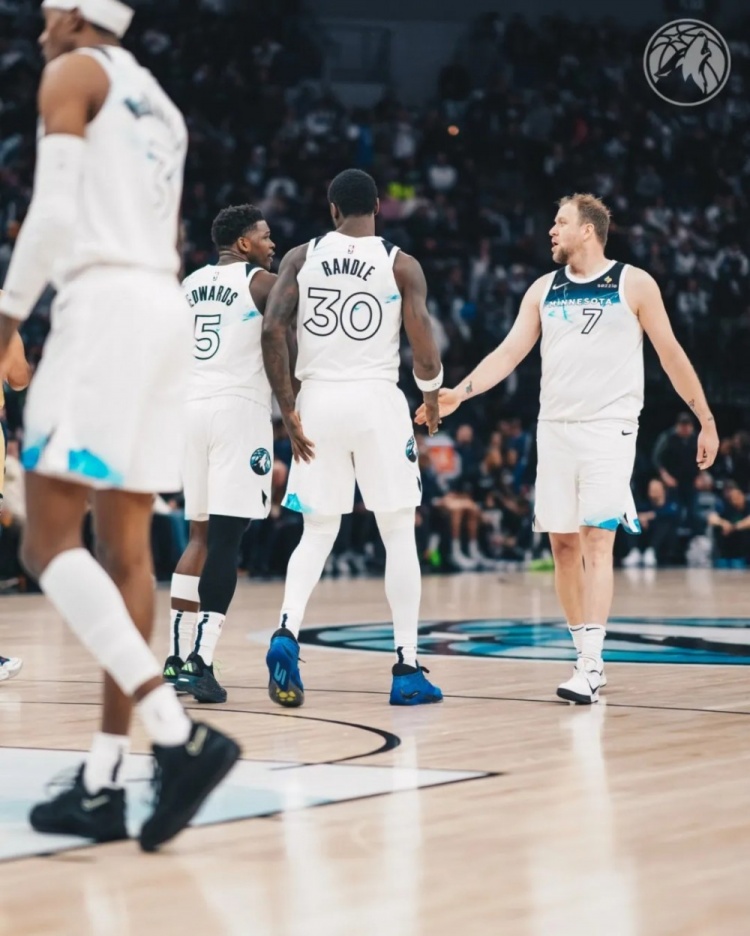 拿0分的NBA首發(fā)，所有人都為他叫好