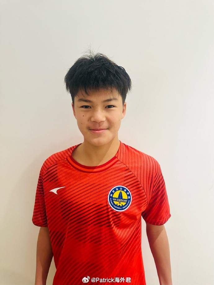 博主：劉凱源本賽季西班牙加泰U16優(yōu)選聯(lián)賽首發(fā)18次，已打入9球