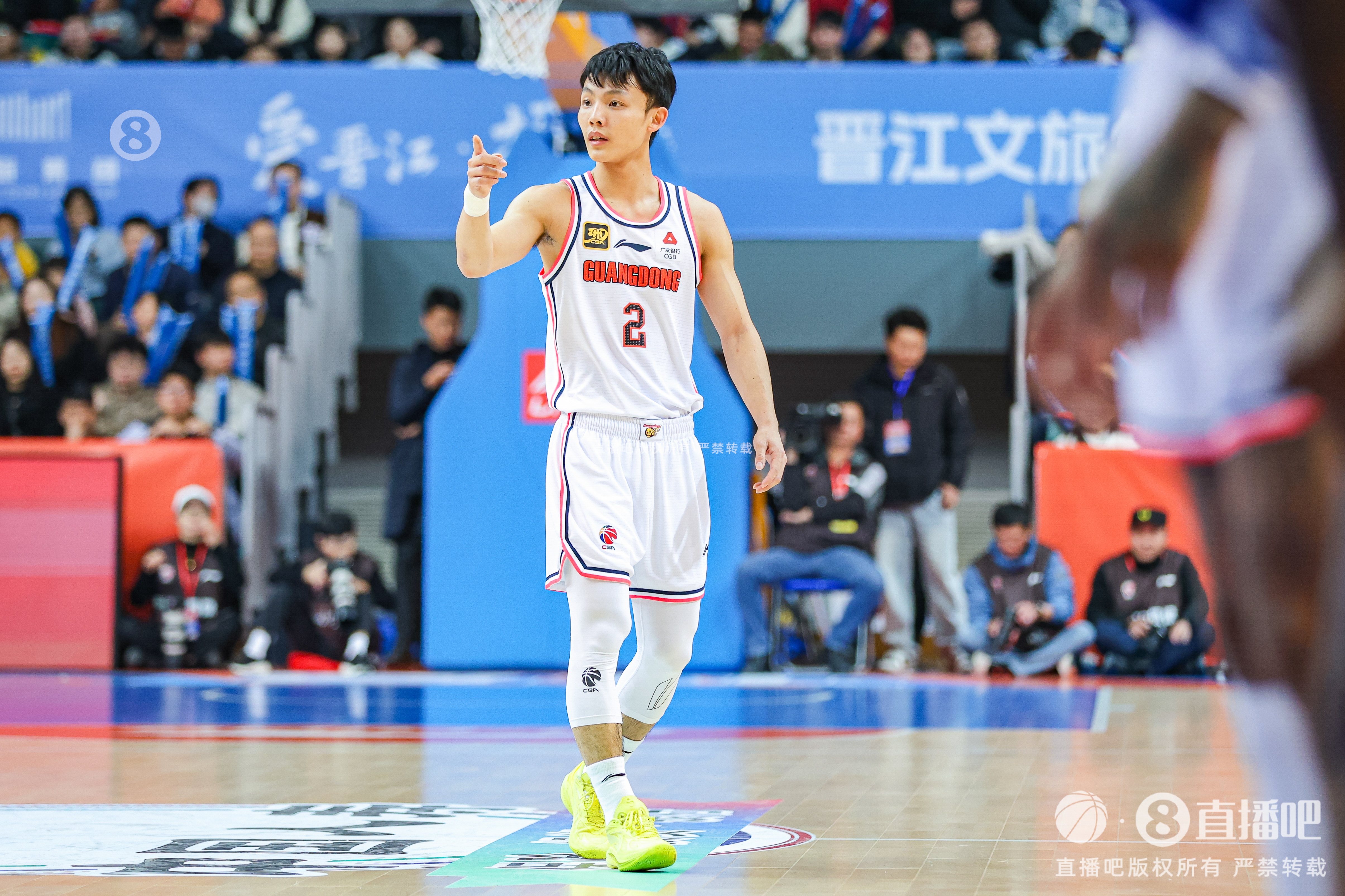 徐杰：身高不是打籃球的唯一標準 努力、勤奮、自律也是天賦